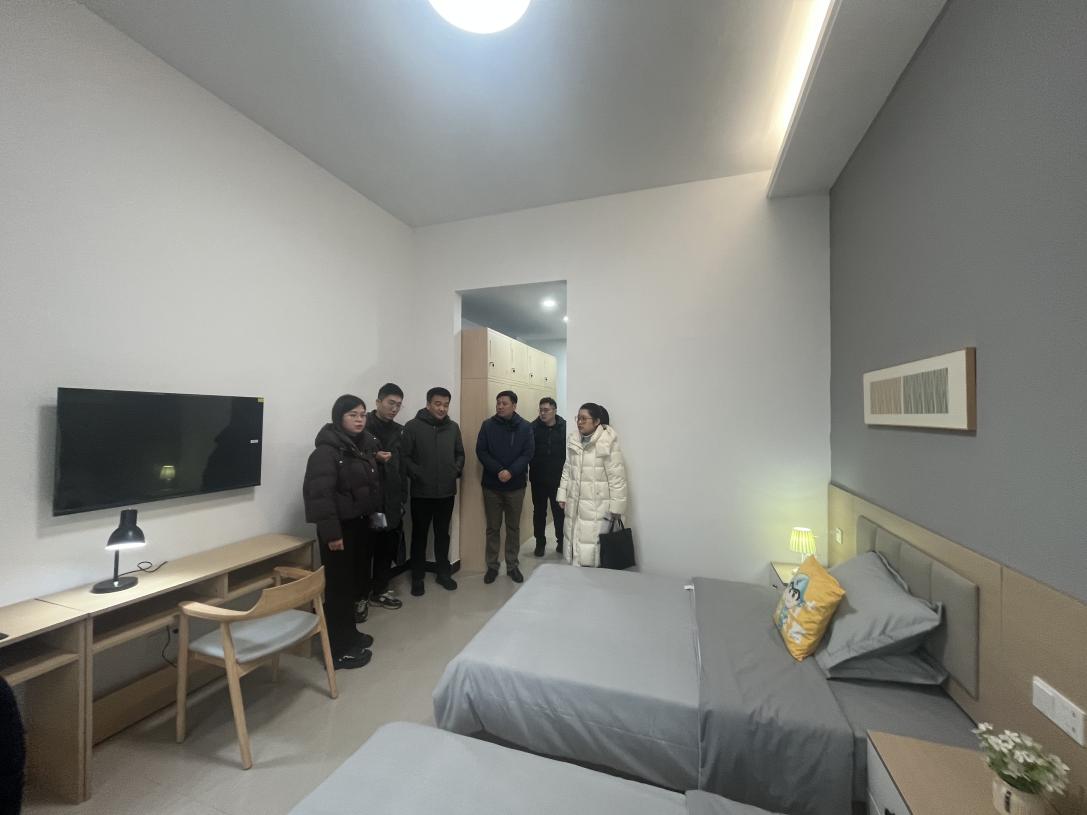 全力保障人才安居！市、县领导莅临经开集团视察人才公寓项目-经开动态-江苏省宝应经开控股有限公司